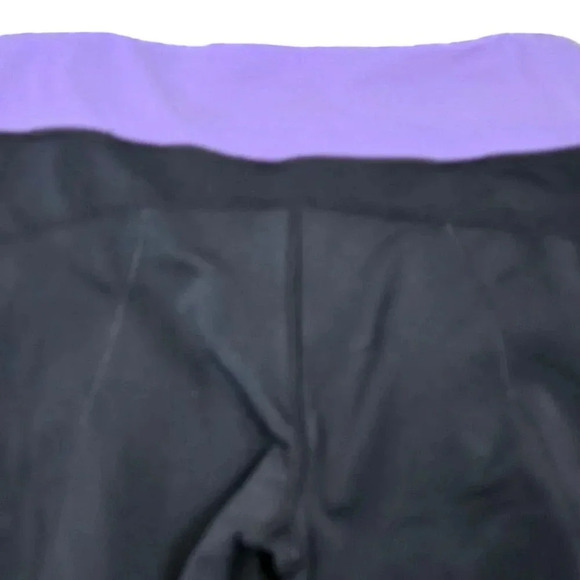 Lululemon Lined Straight Leg Black Pants Lavender Waist Size‎ 4 - Picture 7 of 9